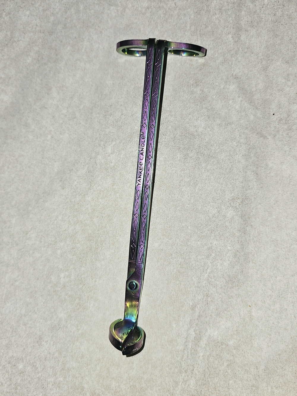 Yankee Candle Iridescent Candle Wick Trimmer - Purple Green